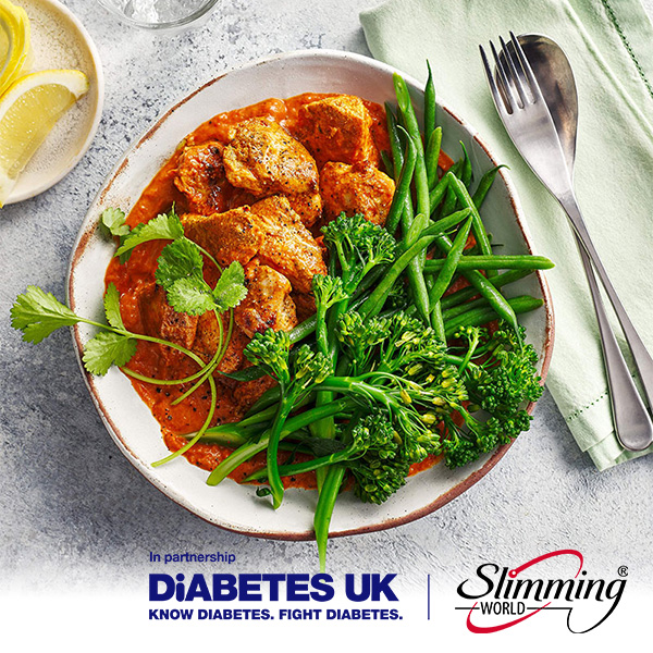 Main image is of a Slimming World easy chicken curry. A logo at the bottom reads: Slimming World in partnership with Diabetes UK.