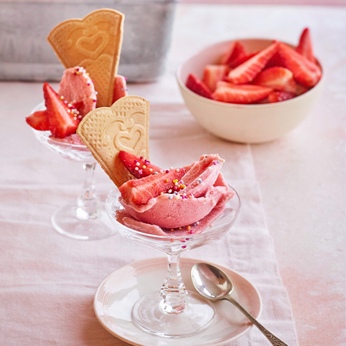 Slimming World strawberry ice cream