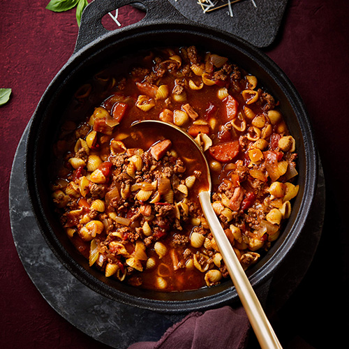 All-in-one pasta Bolognese from Slimming World's One-pot Magic recipe book